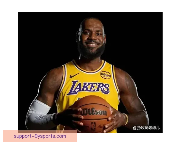 湖人队交易传闻再起 詹姆斯能否引领球队迎来新篇章