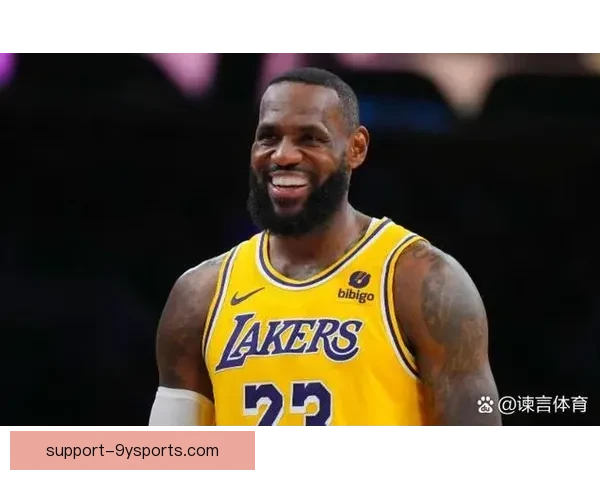 詹姆斯迎来职业生涯新里程碑 湖人力克勇士挺进季后赛